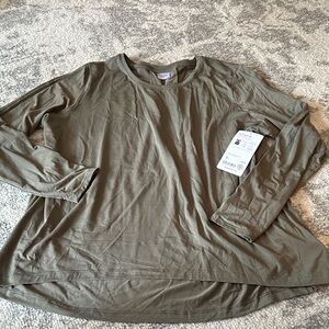 Athleta Sage Green Long Sleeve Shirt